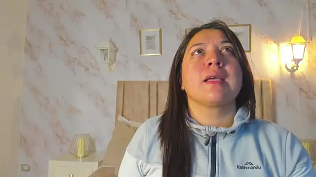 Snapshot of Paula_And chatting on January 17, 2026, 11:37 am Paula And online show from January 17, 2026, 11:37 am