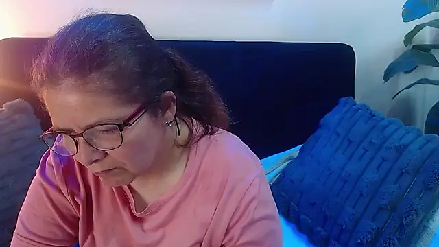 Snapshot of Linda_banks_ chatting on June 25, 2026, 5:12 am Linda banks online show from June 25, 2026, 5:12 am