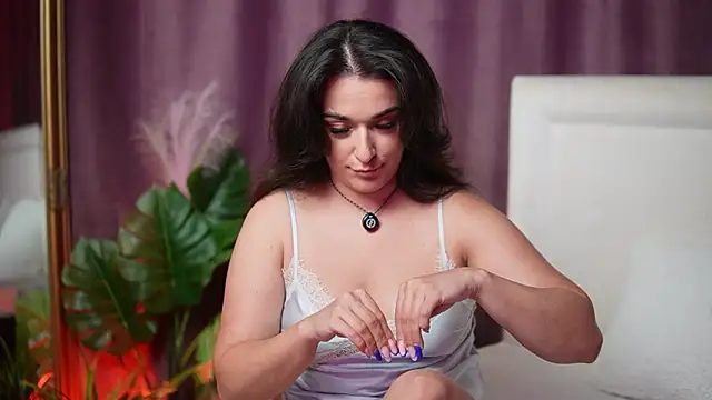 EmmaDallas online show from May 27, 2026, 6:38 pm