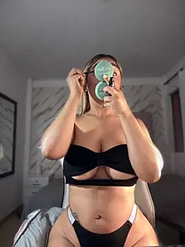 Snapshot of ChannelConnor_ chatting on September 26, 2025, 11:03 am ChannelConnor  online show from September 26, 2025, 11:03 am