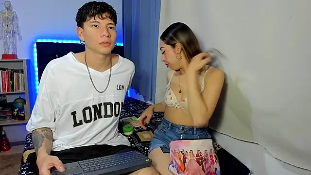 Tatiiana n Damiian online show from December 17, 2025, 11:11 pm