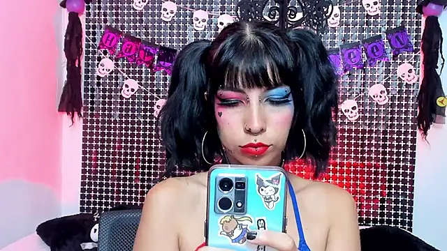 Rose 72 online show from October 12, 2025, 7:35 pm