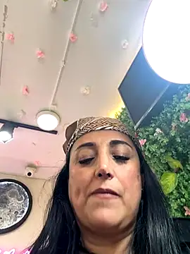 hotadhara01 online show from October 25, 2025, 6:46 pm