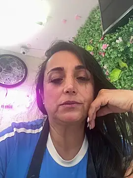 Snapshot of hotadhara01 chatting on February 6, 2026, 8:45 pm hotadhara01 online show from February 6, 2026, 8:45 pm