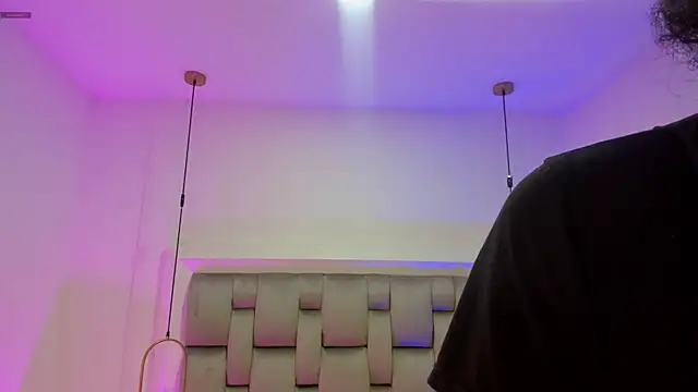 OnlyGia online show from January 9, 2026, 8:54 pm