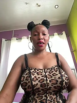 Snapshot of kinghtwalker chatting on February 28, 2026, 10:49 am kinghtwalker online show from February 28, 2026, 10:49 am