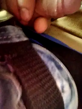 Tussi-amor online show from January 11, 2026, 10:04 pm