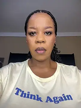 Snapshot of THICKBUNNYCHICKxxx chatting on February 17, 2026, 8:15 pm THICKBUNNYCHICKxxx online show from February 17, 2026, 8:15 pm