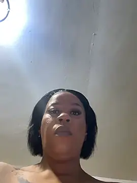 Snapshot of THICKBUNNYCHICKxxx chatting on March 9, 2026, 7:40 pm THICKBUNNYCHICKxxx online show from March 9, 2026, 7:40 pm