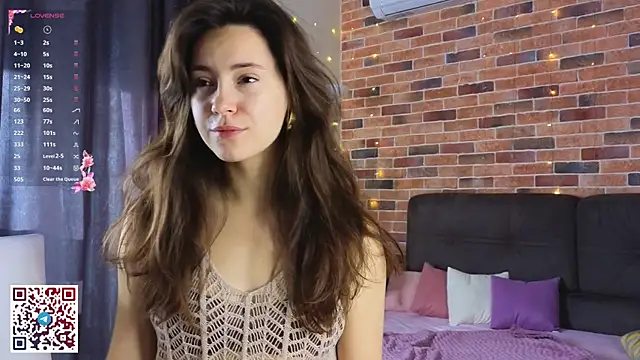 JasminDoroti online show from October 14, 2025, 6:03 am