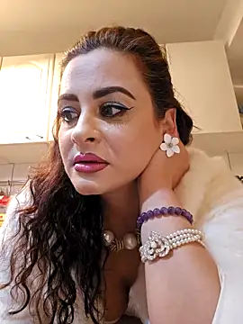 Snapshot of ShineBright88 chatting on December 16, 2025, 9:20 pm ShineBright88 online show from December 16, 2025, 9:20 pm