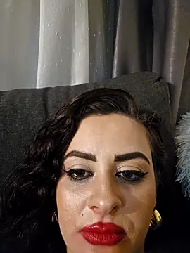 Snapshot of ShineBright88 chatting on February 3, 2026, 2:53 am ShineBright88 online show from February 3, 2026, 2:53 am