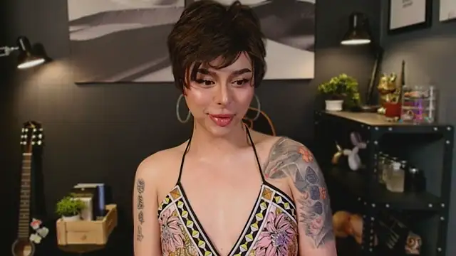 LUNACOCKSLAYER online show from October 23, 2025, 11:35 pm