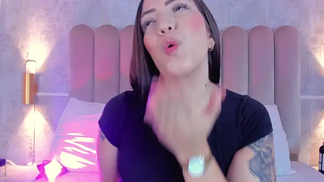 Snapshot of AliciaJerez1 chatting on November 28, 2025, 8:55 pm AliciaJerez1 online show from November 28, 2025, 8:55 pm