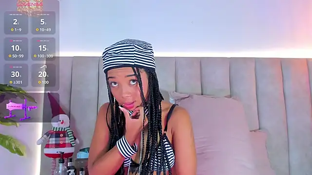 Snapshot of KarolBlanco chatting on December 2, 2025, 2:39 am KarolBlanco online show from December 2, 2025, 2:39 am