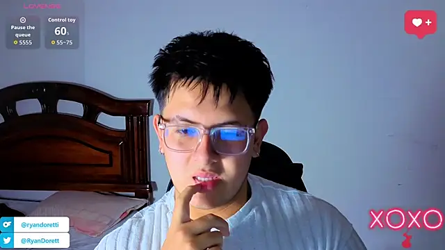 Snapshot of Ryan_Doretti chatting on September 10, 2025, 12:16 pm Ryan Doretti online show from September 10, 2025, 12:16 pm