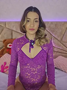 Snapshot of ClaradelMar chatting on May 10, 2026, 10:09 am ClaradelMar online show from May 10, 2026, 10:09 am