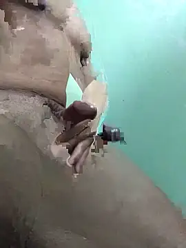 Huynh-duc-huy online show from October 15, 2025, 2:28 pm