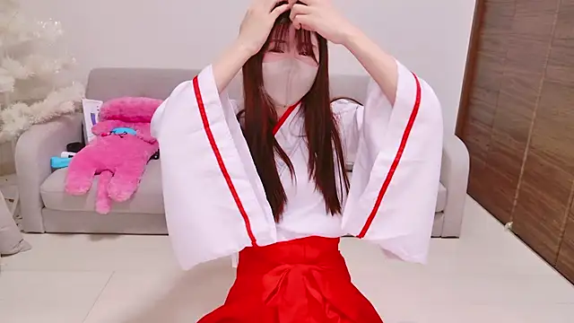 Snapshot of ena_7 chatting on January 11, 2026, 3:39 pm ena 7 online show from January 11, 2026, 3:39 pm