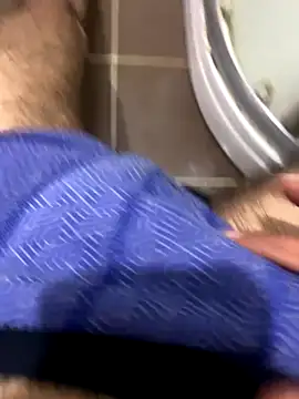 Snapshot of BatchedTracer chatting on October 25, 2025, 11:29 am BatchedTracer online show from October 25, 2025, 11:29 am