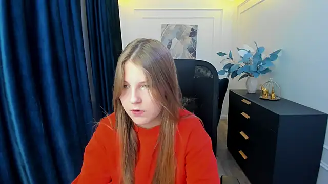 Snapshot of SaraMayki chatting on September 20, 2025, 4:35 am SaraMayki online show from September 20, 2025, 4:35 am