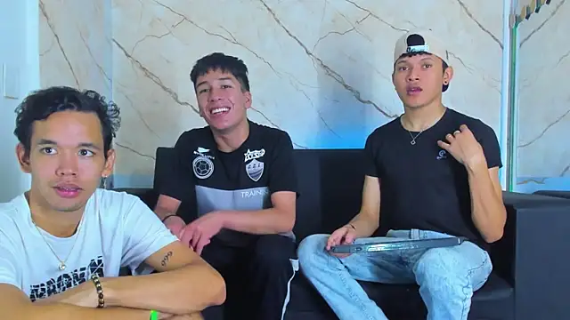 Snapshot of jeremytonner chatting on September 10, 2025, 8:20 pm jeremytonner online show from September 10, 2025, 8:20 pm