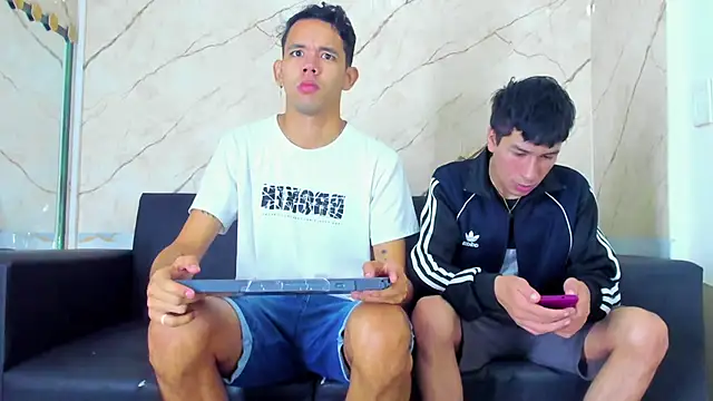 Snapshot of jeremytonner chatting on October 5, 2025, 3:27 am jeremytonner online show from October 5, 2025, 3:27 am