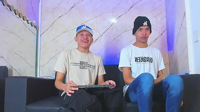 Snapshot of jeremytonner chatting on October 11, 2025, 3:50 am jeremytonner online show from October 11, 2025, 3:50 am