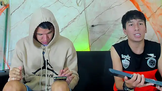 Snapshot of jeremytonner chatting on October 21, 2025, 3:51 am jeremytonner online show from October 21, 2025, 3:51 am