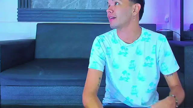 Snapshot of jeremytonner chatting on November 3, 2025, 3:52 am jeremytonner online show from November 3, 2025, 3:52 am