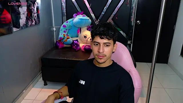 Snapshot of Alan_Del_Reyx chatting on September 22, 2025, 8:44 pm Alan Del Reyx online show from September 22, 2025, 8:44 pm