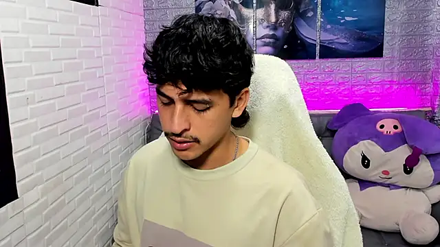 Snapshot of Alan_Del_Reyx chatting on January 7, 2026, 5:54 am Alan Del Reyx online show from January 7, 2026, 5:54 am