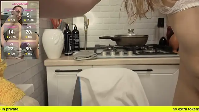 Edena  online show from April 2, 2026, 9:01 pm