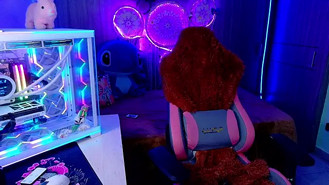 Snapshot of Allison_GAMERS chatting on September 23, 2025, 9:40 pm Allison GAMERS online show from September 23, 2025, 9:40 pm