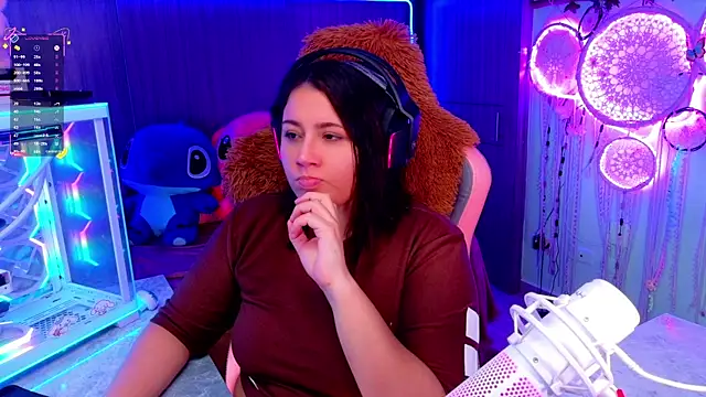 Snapshot of Allison_GAMERS chatting on October 7, 2025, 6:16 pm Allison GAMERS online show from October 7, 2025, 6:16 pm