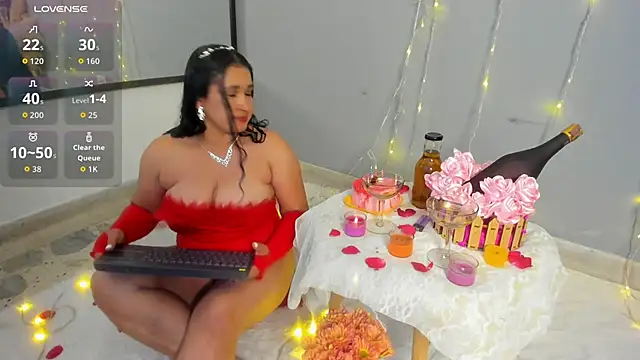 Snapshot of amanda_noir chatting on September 27, 2025, 3:00 am amanda noir online show from September 27, 2025, 3:00 am