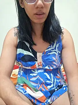 RavenShyfit online show from September 20, 2025, 5:58 pm