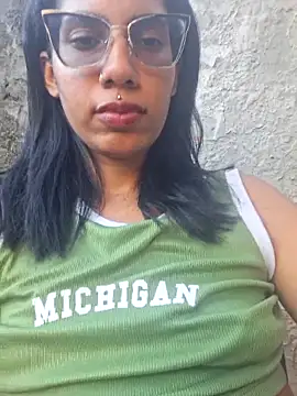 RavenShyfit online show from November 15, 2025, 7:21 pm