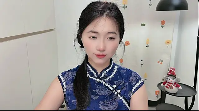 Rosalind xixi online show from May 25, 2026, 2:56 pm