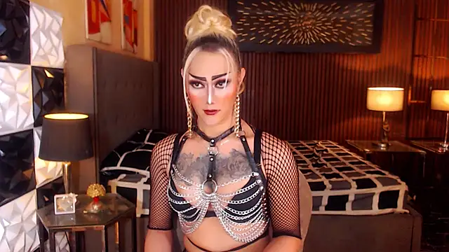 Snapshot of HorseCockDivine chatting on March 27, 2026, 7:02 pm HorseCockDivine online show from March 27, 2026, 7:02 pm