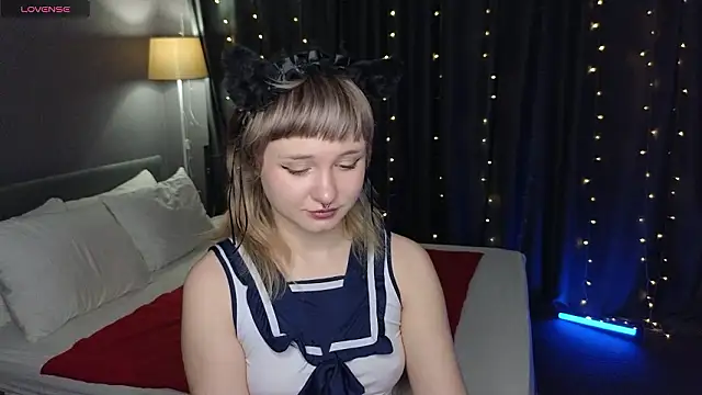 Snapshot of Tori_Cutie chatting on February 4, 2026, 12:05 am Tori Cutie online show from February 4, 2026, 12:05 am