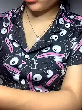 Snapshot of Nguyenha11 chatting on November 2, 2025, 9:00 am Nguyenha11 online show from November 2, 2025, 9:00 am