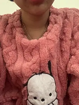 Nguyenha11 online show from December 15, 2025, 8:07 am