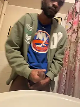 BigBDMari online show from November 17, 2025, 8:09 am