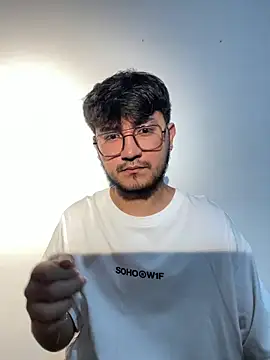 Snapshot of DanteRushh chatting on March 6, 2026, 8:27 pm DanteRushh online show from March 6, 2026, 8:27 pm