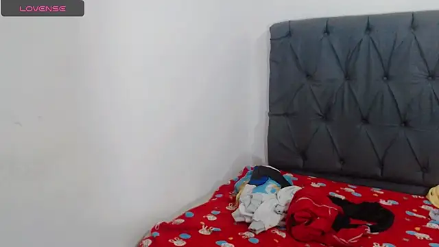 Snapshot of deborahotts chatting on November 3, 2025, 5:25 pm deborahotts online show from November 3, 2025, 5:25 pm