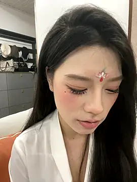 Snapshot of yuanyuanzi99 chatting on September 27, 2025, 5:29 pm yuanyuanzi99 online show from September 27, 2025, 5:29 pm