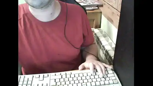 Snapshot of BENDER_50000 chatting on January 16, 2026, 12:14 am BENDER 50000 online show from January 16, 2026, 12:14 am