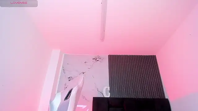 chloesagee online show from May 15, 2026, 11:56 pm
