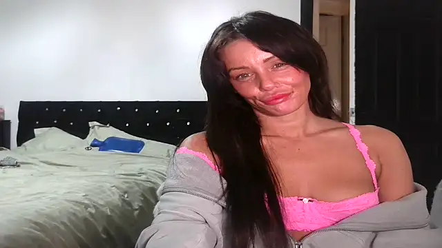 OliviaRyan22 online show from February 22, 2026, 5:08 am